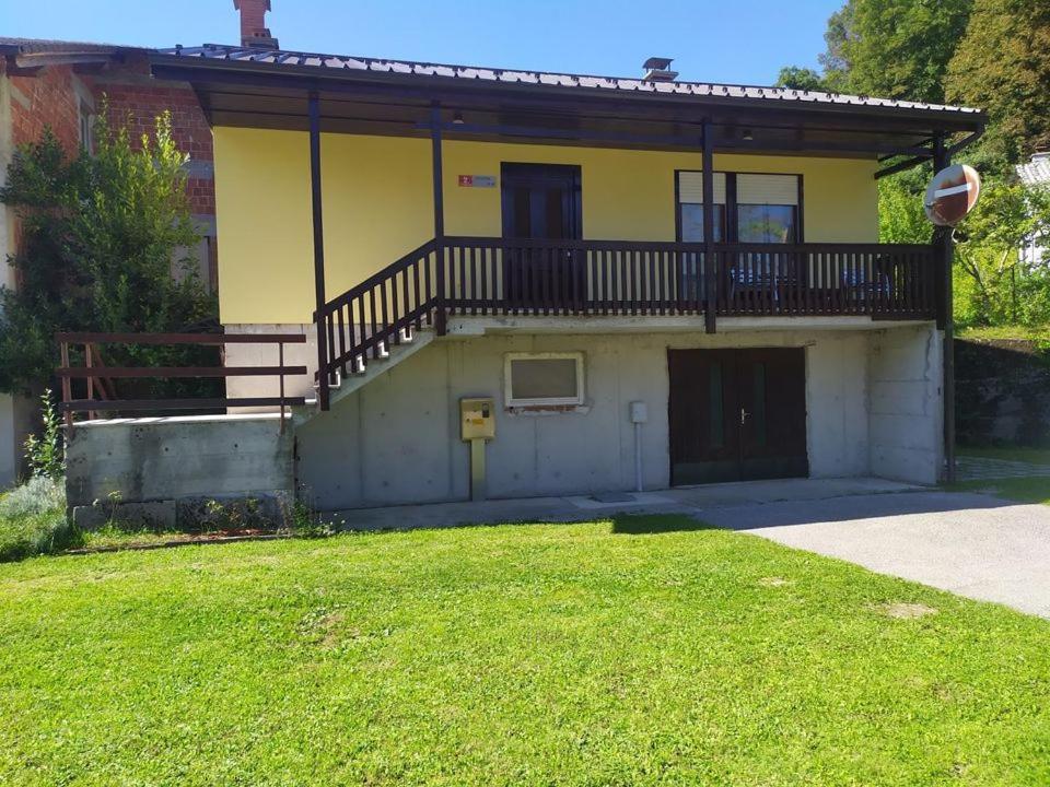Hisa Belin Villa Podbela Eksteriør billede
